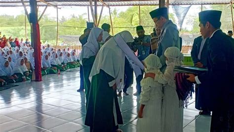 Meriahkan Anak Hultah NWDI Ke 87 TGB Wisuda Ratusan Penghafal Alquran