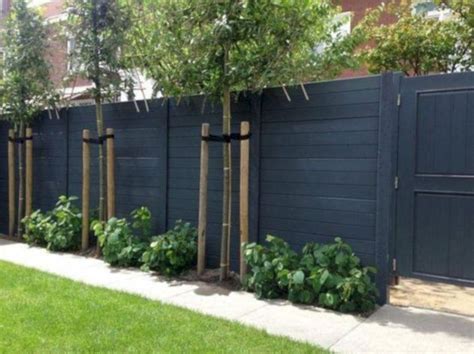 Black Wooden Fence Design Ideas For Frontyards 45 Fence Design