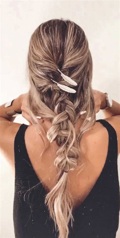 Wedding Hairstyles Find S Wedding Hair Inspiration