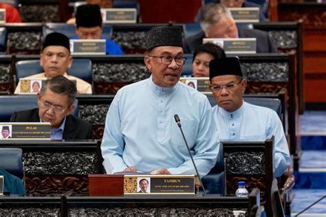 GALERI GAMBAR PM ANWAR BENTANG BELANJAWAN 2023 MALAYSIA MADANI DI