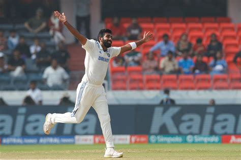 England Pacer S Honest Reaction On Bumrah S Impact In India Test