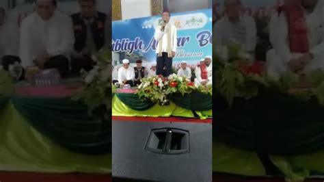 Uas Tausiah Dihadapan Ribuan Jamaah Yang Hadiri Tabliq Akbar Di Masjid