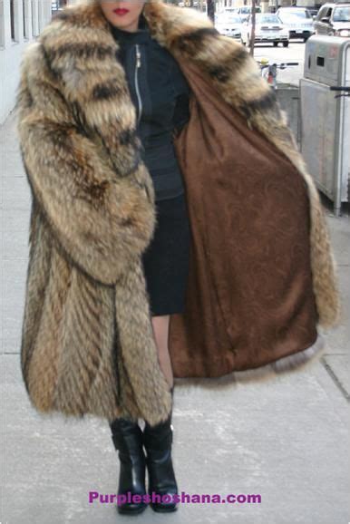 Pin By Mark George On Fur Coat Linnings Fur Coat Fashion Fur Jacket