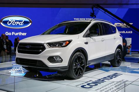 2017 Ford Escape Prices Reviews And Photos Motortrend 50 Off