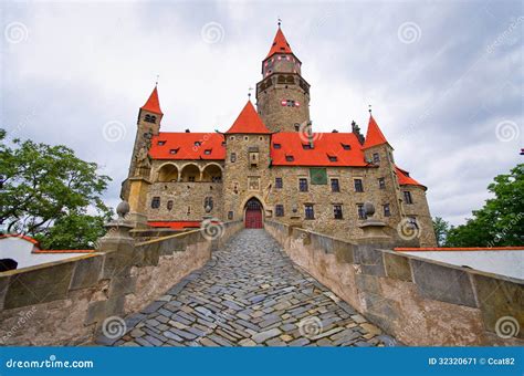 Bouzov Castle Stock Image Image Of Dramatic Czech Notable 32320671