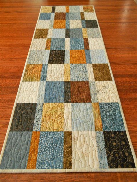 Pole Twist Table Runner Free Pattern BBC