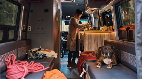 Interstate 24X | Airstream Touring Coach | Luxury Class B Adventure Van