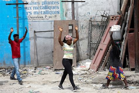 Haitian Families Flee Homes As Violence Flares In Port Au Prince Nestia