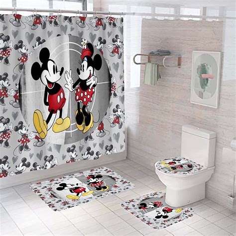 Minnie Mouse Bath