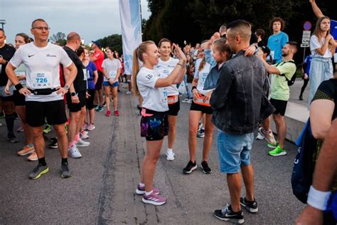 Praska Pi Tka Biegniemy Kajima Poland