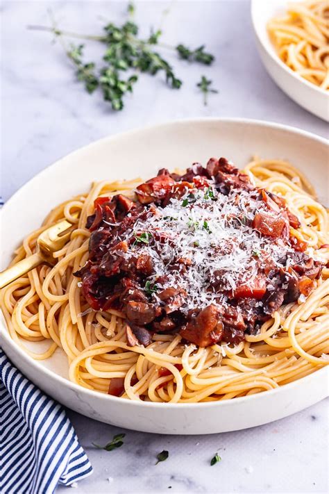 This Vegetarian Spaghetti Bolognese Is An Easy Meat Free Recipe Made