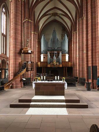 Wetzlar Cathedral (Germany): Top Tips Before You Go (with Photos) - TripAdvisor