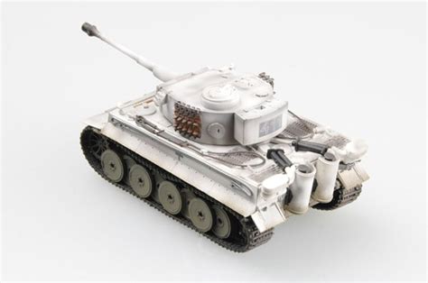 Tiger 1 Early Type LAH Kharkov 194 Easy Model 36208 1 72