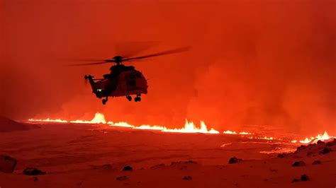 Erumpirao Vulkan Na Islandskom Poluotoku Reykjanes