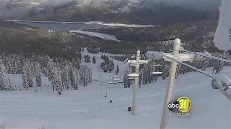 China Peak gets over a foot of snow at the summit - ABC30 Fresno