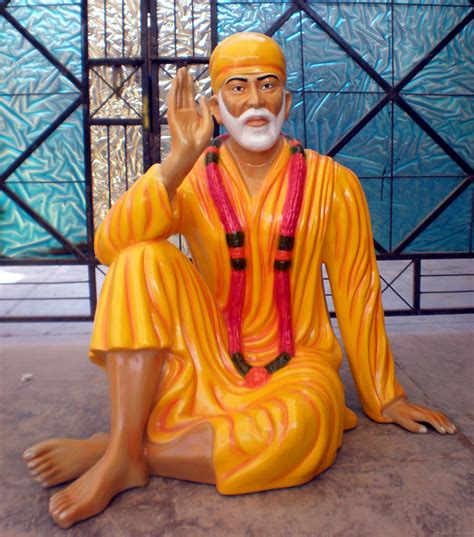 Sai baba shirdi statue - lopnow