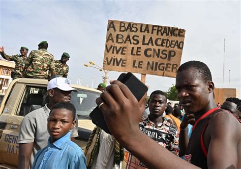 Niger Scaduto L Ultimatum Dell Ecowas La Giunta Militare Chiude Lo