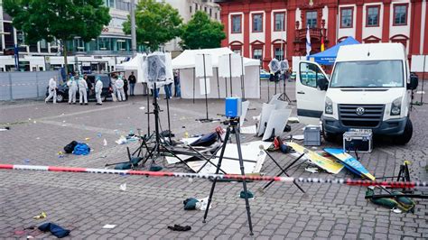 Muere El Polic A Apu Alado El Viernes En Un Ataque En La Ciudad Alemana