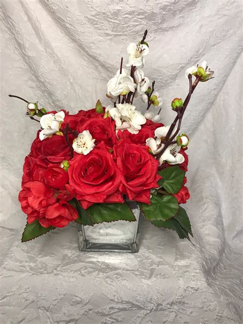 Red Roses Flower Arrangement Etsy