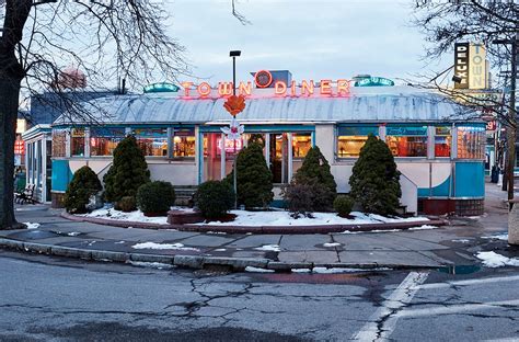 12 Top New England Diners