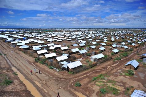 Newsrooms Inside Refugee Camps Reporting By Migrants For Migrants Nieman Reports