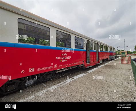 Budapest Ferrovia Per Bambini Un Undici Chilometri Ferrovia A