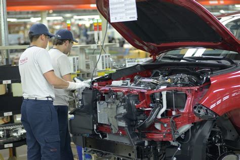 La ProducciÓn De Autos Sigue Creciendo