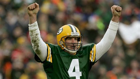 Brett Favre quiz: Hall of Fame career by the numbers - Sports Illustrated