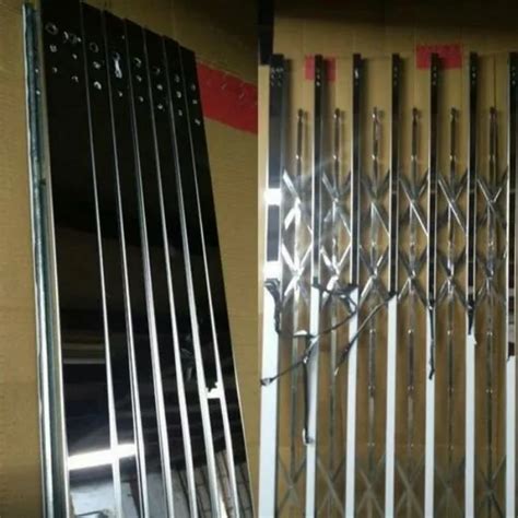 Ss Collapsible Gates Stainless Steel Collapsible Gates Latest Price