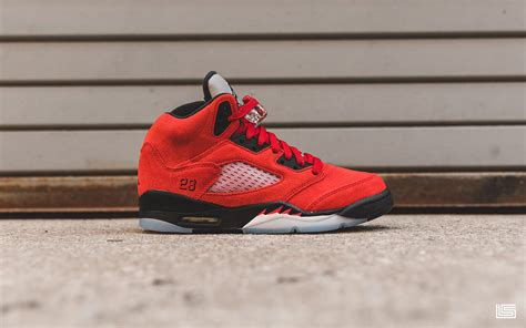 Online Raffle: Air Jordan Retro 5 "Raging Bull" – DTLR