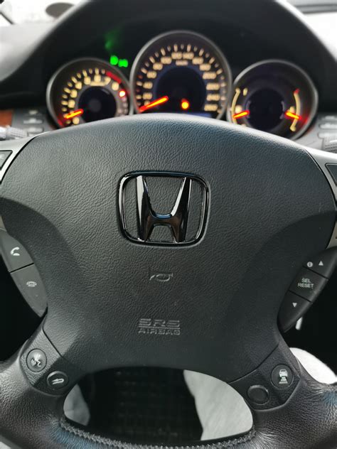 Поклейка значка — Honda Legend (KB), 3,5 л, 2007 года | стайлинг | DRIVE2
