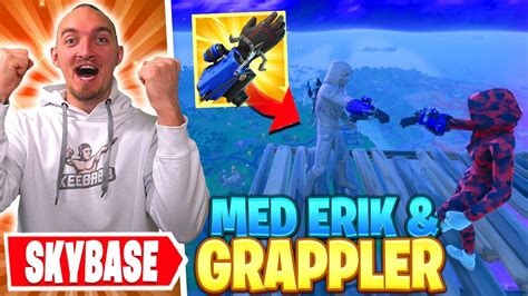 Bygger Skybase Med Grappler Glove I Fortnite Youtube