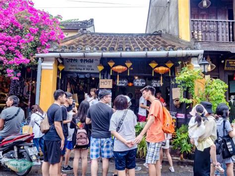 The Ultimate Dining Guide To Hoi An Vietnam Laugh Travel Eat