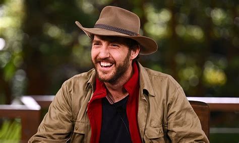 I'm a Celebrity's Seann Walsh praised after heartfelt message - 'Ca...