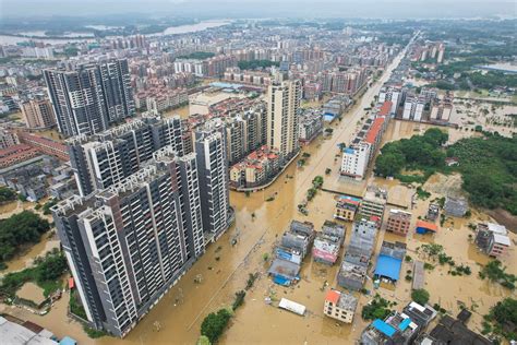 In Photos Heavy Rains Batter Chinese Province Of Guangdong Causing