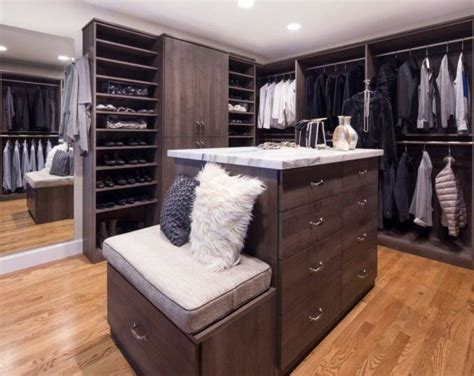 1001 jolies idées d aménagement dressing pratique Walk in closet