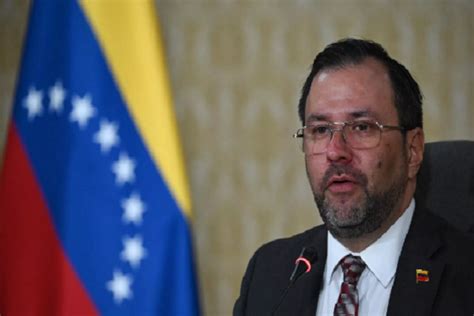 Cancilleres de Venezuela y Guyana conversan vía telefónica para tratar