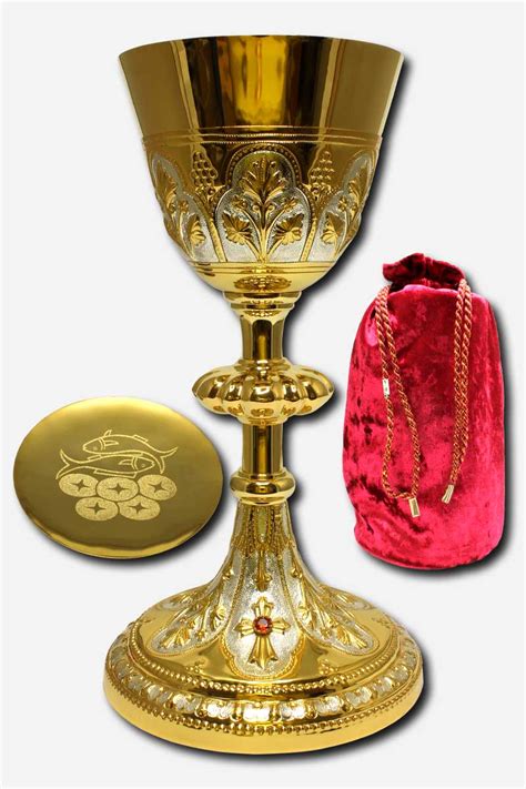 CHALICE WITH PATEN AND POUCH 9 INCHES C10 50205 ST PAULS