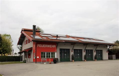 Gerätehaus Freiwillige Feuerwehr Großkarolinenfeld e V