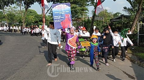 Pawai Peringati Tahun Baru Islam 1 Muharram 1444 H Di Tangerang Foto 1