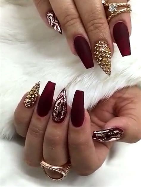 Another Beautiful Set By Customtnails1 Love The Matte Burgundy With