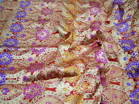 Indian Banaras Silk Red Brocade By The Yard Benarse Wedding Etsy