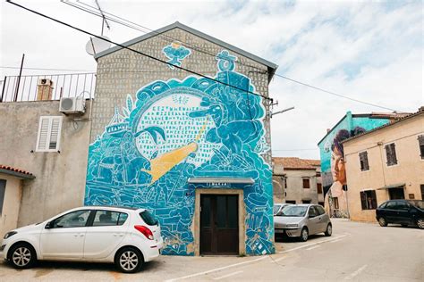 Murali u Vodnjanu čine pravu street art galeriju na otvorenom