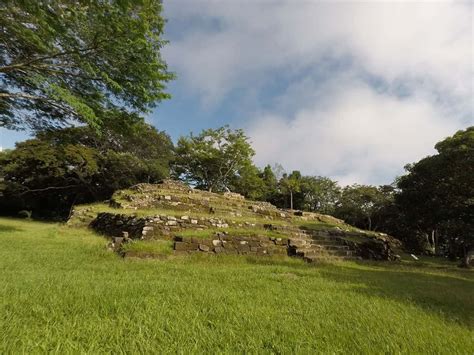 Zona Arqueol Gica Iglesia Vieja Esp Ritu Del Mundo Maya