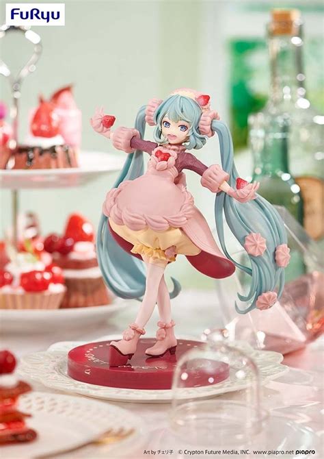 Hatsune Miku Sweet Sweets Series Figure Strawberry Chocolate Short Ver