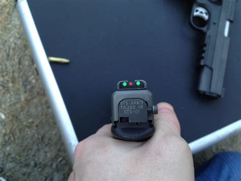 Select Firefull Auto Glock 22 40 Sandw Machine Pistol At The Range Sts