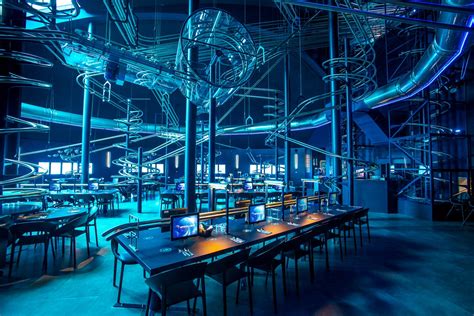 Futuroscope On Twitter Rendez Vous Au Nouveau Restaurant Space Loop