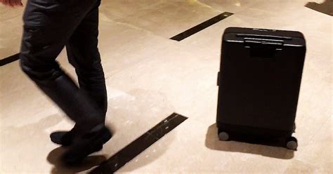 Cowa Robot Suitcase Is A Smart Suitcase That Follows You Cnet