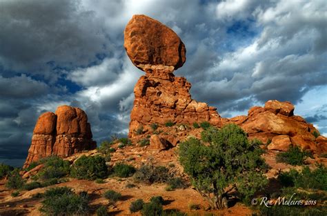 Fine Photographs By Ron Medeiros / Balance Rock