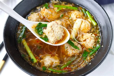 Thai Glass Noodle Soup 30 Minute Recipe That Spicy Chick